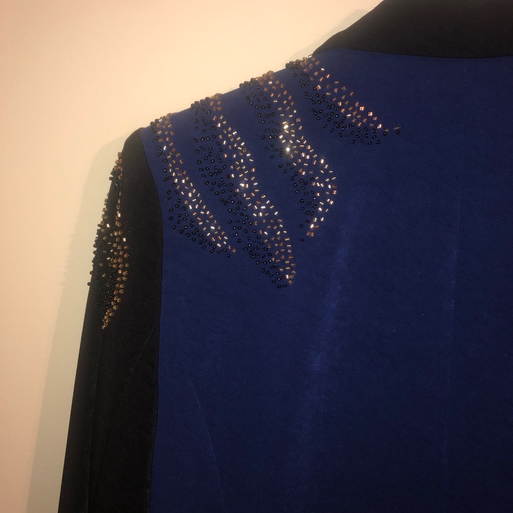 Jacket - Picture 3 of 4